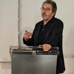 Antoni Plasencia durant la seva presentació