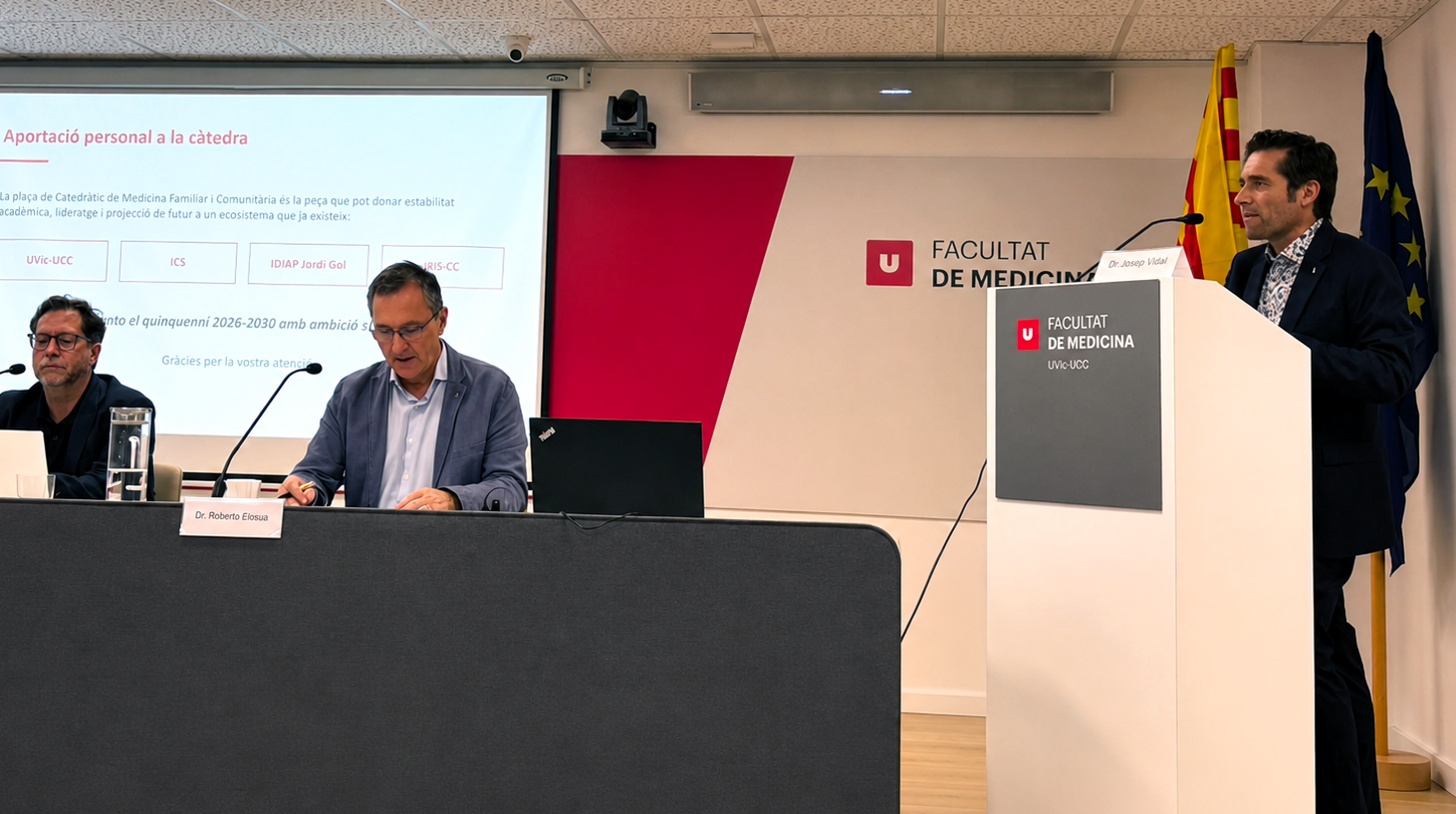 Josep Vidal, durant l'acte de nomenament com a catedràtic de Medicina Familiar i Comunitària de la UVic-UCC